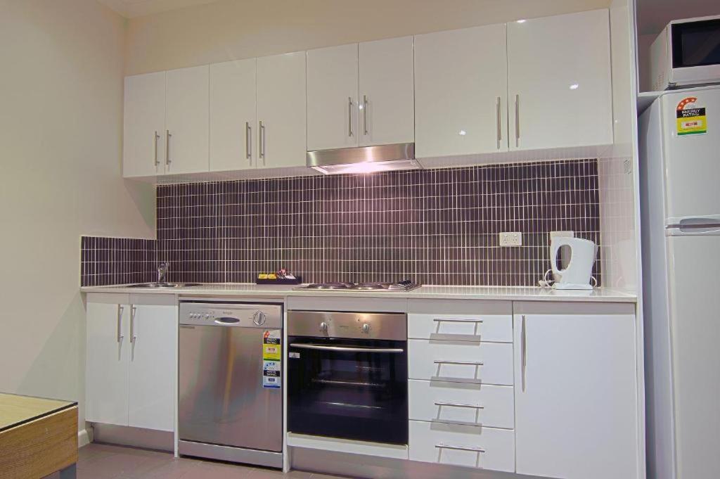 Brighton Serviced Apartments Мельбурн Екстер'єр фото